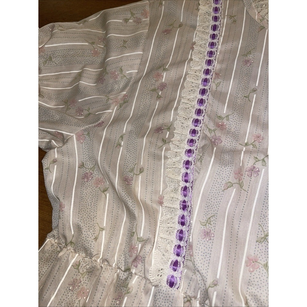 Vintage Long Nightgown Satin Granny Cottagecore Women XXL Flower Detail - Picture 8 of 12